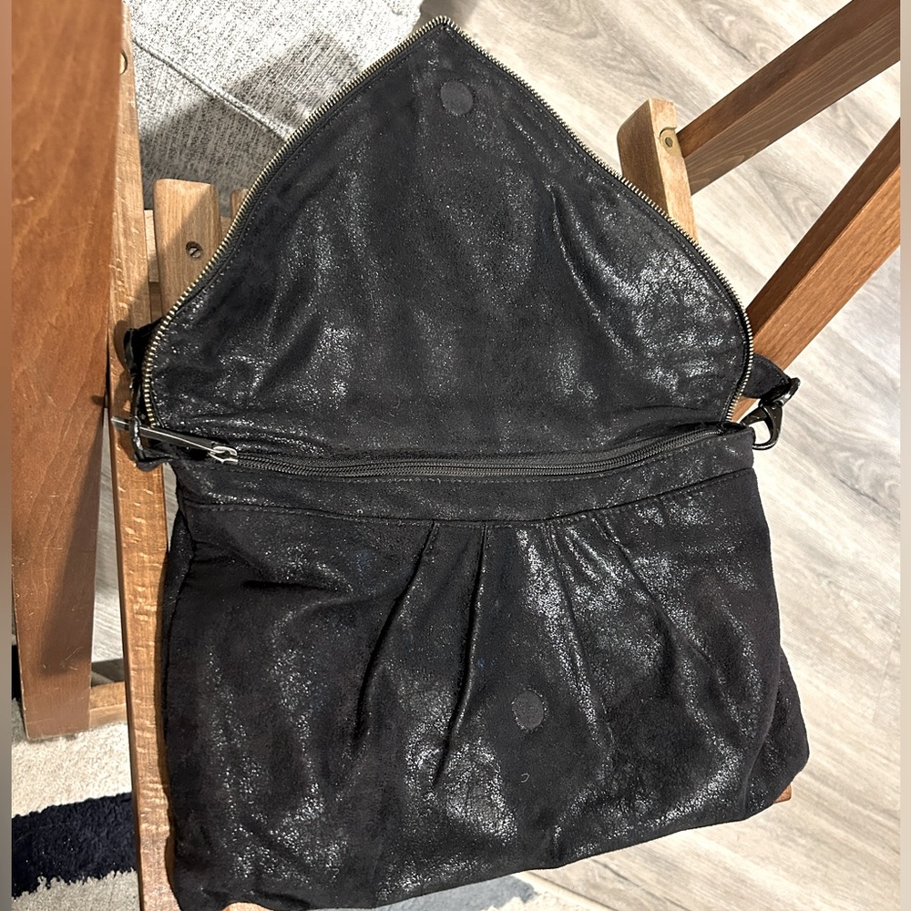 MATT & NAT Vegan Leather Large Black Envelope Clutch Zipper Trim Satchel Handbag - Picture 4 of 9